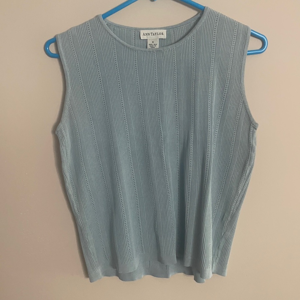 100% silk ann taylor short sleeve knit top